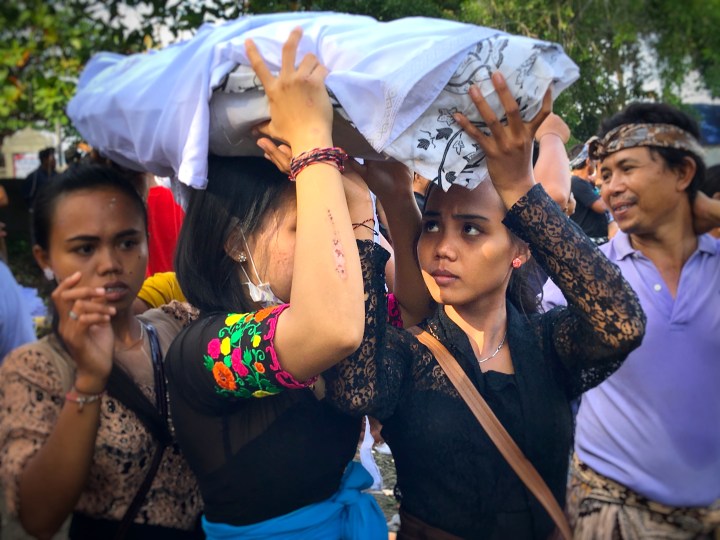3 BALI FUNERAL BLOG.jpg